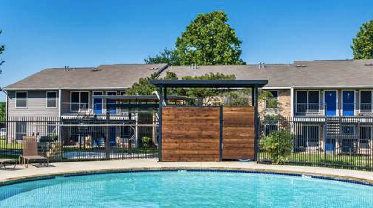 MIA - Westmont at Forest Oaks